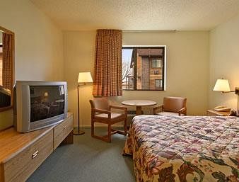 Hotel Super 8 Lebanon