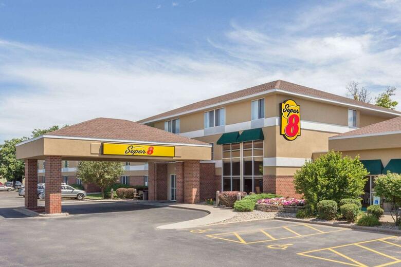 Hotel Super 8 Madison South