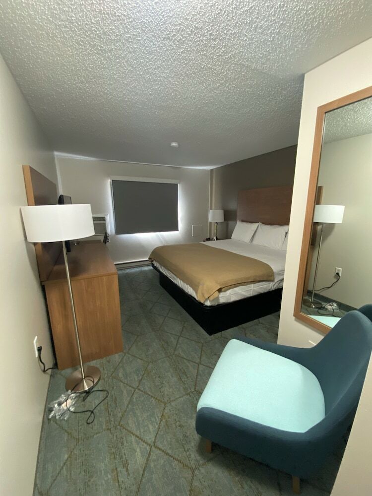 Hotel Super 8 Oshkosh Airport