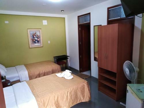 Hotel Plaza Bolognesi