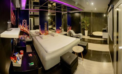 Hotel Orei Suites