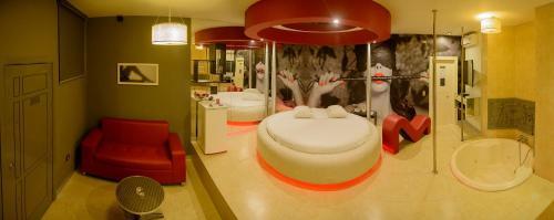 Hotel Orei Suites