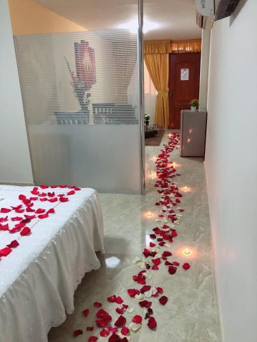 Hotel Jultom Inn & Suites