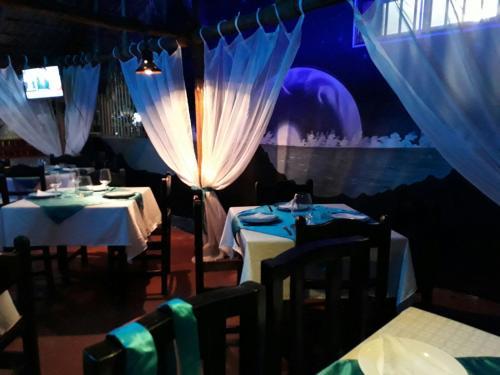 Bed & Breakfast Hotel & Restaurante Espa�ol Luz De Luna