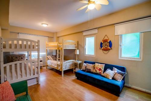 Pelican Apartment