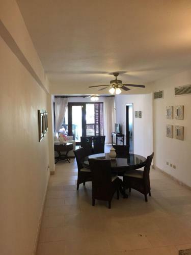 Pelican Apartment