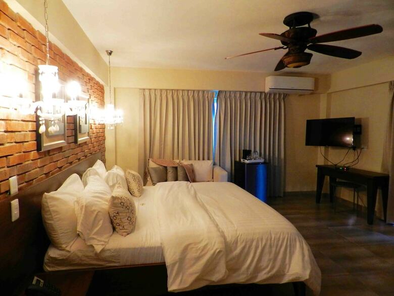Mon Hotel Boutique