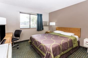 Hotel Super 8 St. Charles