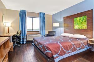 Hotel Super 8 Louisville Airport