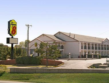 Hotel Super 8 Tulsa Fairgrounds