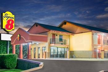 Hotel Super 8 Tulsa Fairgrounds