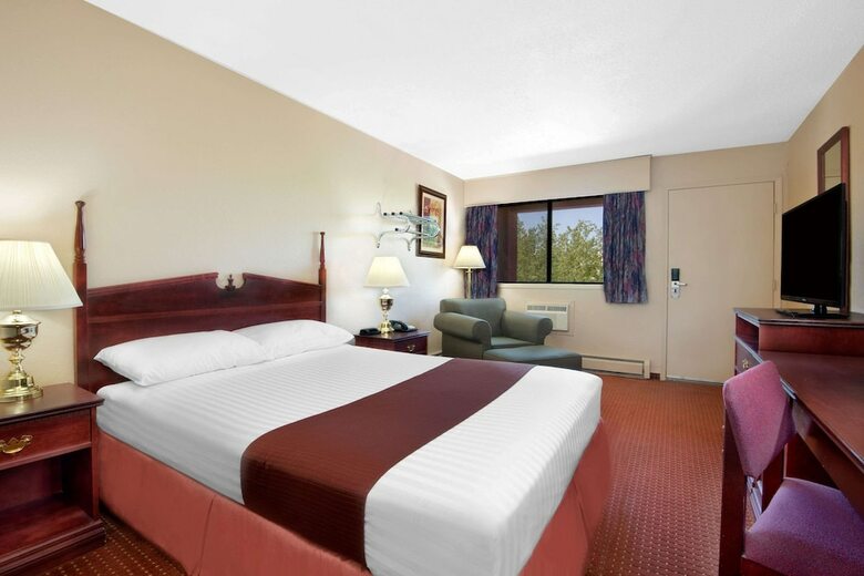 Hotel Howard Johnson Inn Red Deer