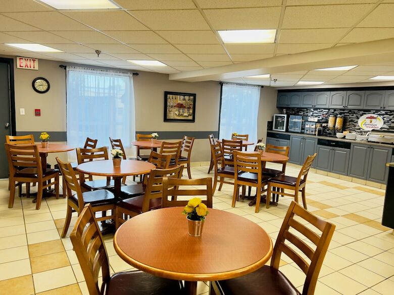 Hotel Super 8 Whitecourt