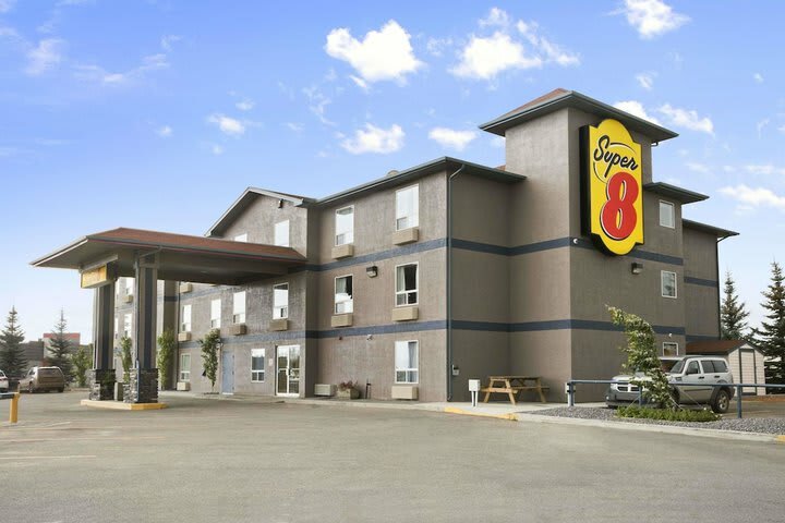 Hotel Super 8 Whitecourt