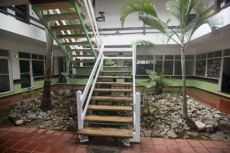 Hotel Plaza Lusitania