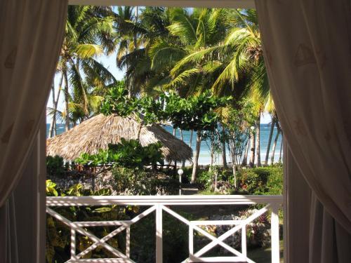 Hotel Todo Blanco