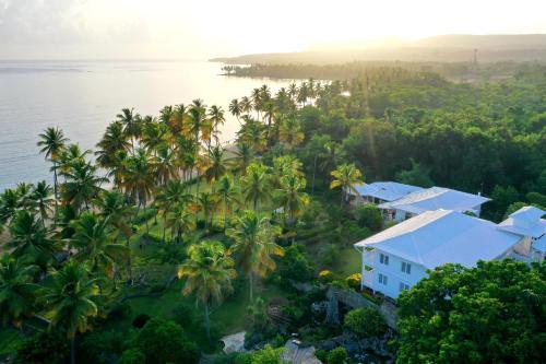 Hotel Todo Blanco
