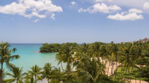 Apartamento Luxurious Spectacular Beachfront Rooftop Penthouse: A Caribbean Paradise