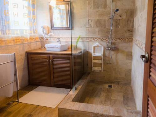 Apartamento Luxurious Spectacular Beachfront Rooftop Penthouse: A Caribbean Paradise