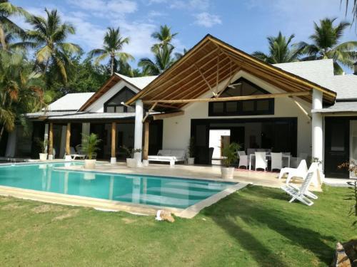 Villa Las Marinas