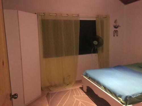 Hostal Dark Retreat Home