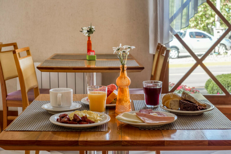 Hotel Encantos Do Sul