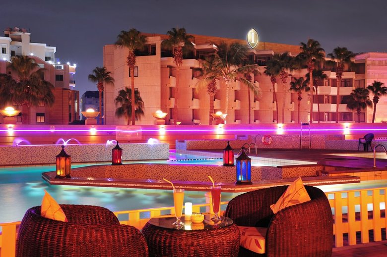 Hotel Intercontinental (deluxe)