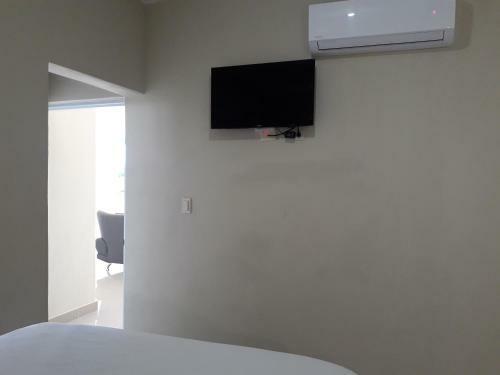 Hotel Brisas Del Este