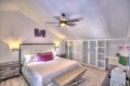 Chic Beach Apartment For Couples S-h203