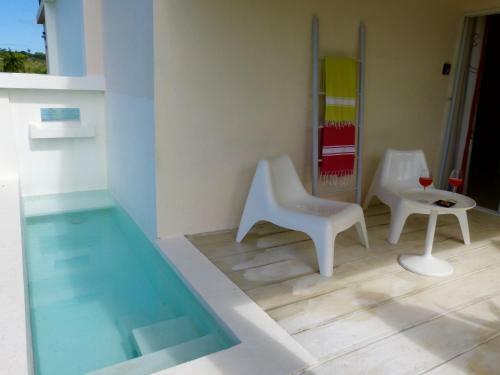 Villa Vertigo, Private And Versatile