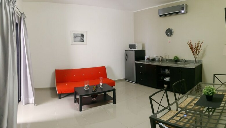 Hotel Tau Casa Reyes