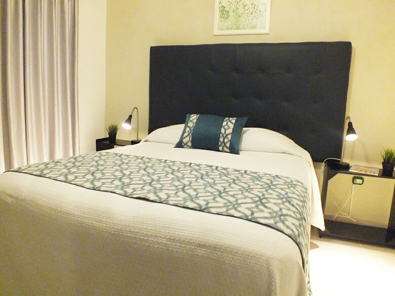 Hotel Tau Casa Reyes