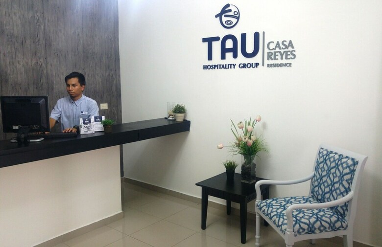 Hotel Tau Casa Reyes