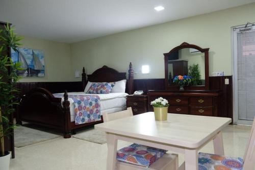 Aparta Hotel Drake Piantini