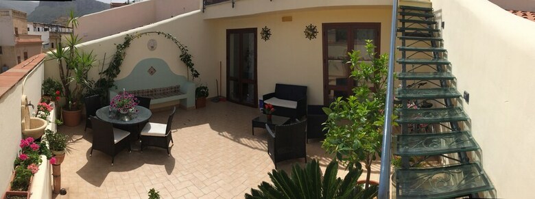 Bed & Breakfast Casa Manzella