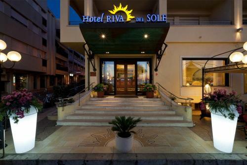 Hotel Riva Del Sole