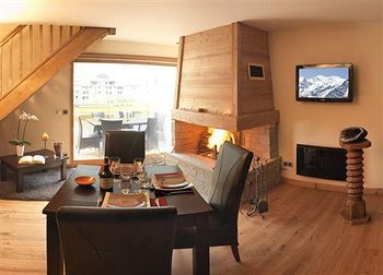 Hotel Les Ecrins De Soulane