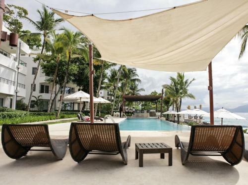 Comfortable Apartment In Caribbean Paradise