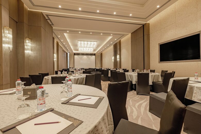 Khalidia Palace Hotel Dubai By Mourouj Gloria