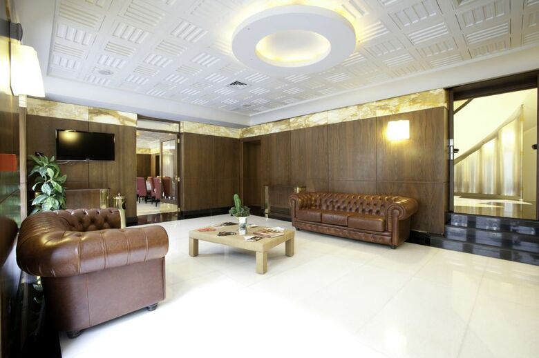 Hotel Naples