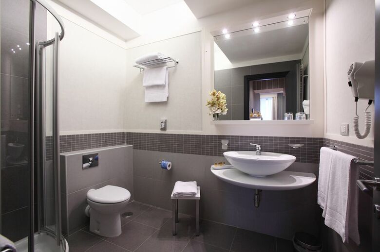 Hotel Naples