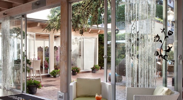 Andris Hotel