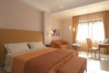 Andris Hotel