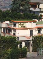 Andris Hotel