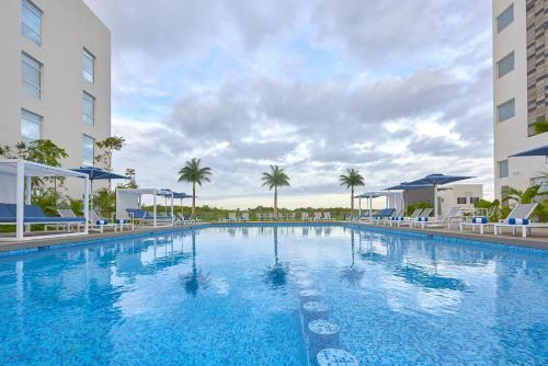Hotel City Express Suites Canc�n Aeropuerto