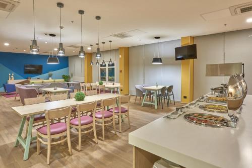 Hotel City Express Suites Canc�n Aeropuerto
