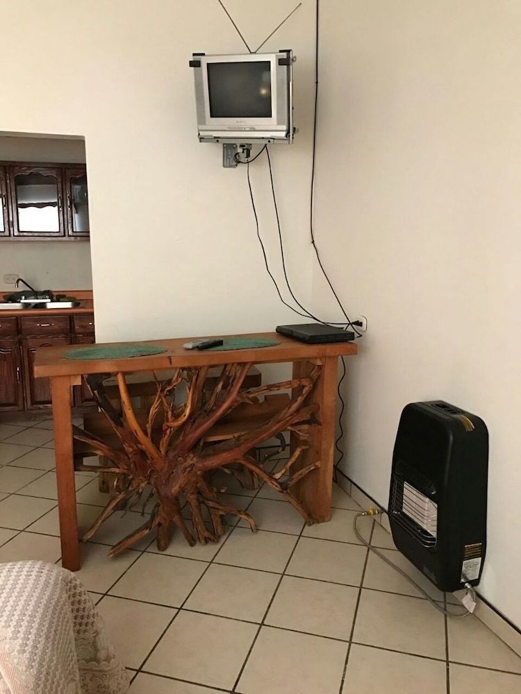 Hotel Puesta Del Sol