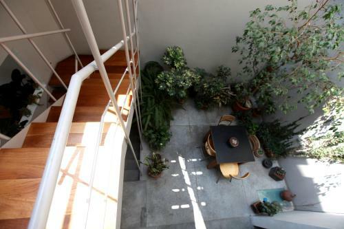 Light And Housewarming In Casa Narvarte
