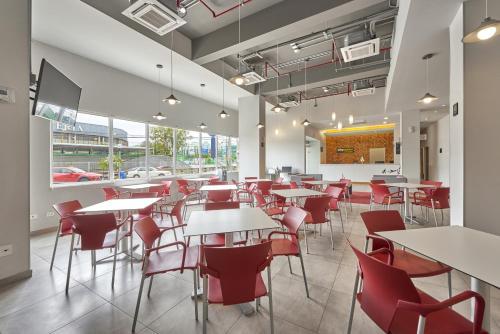 Hotel City Express Junior Cdmx Sullivan