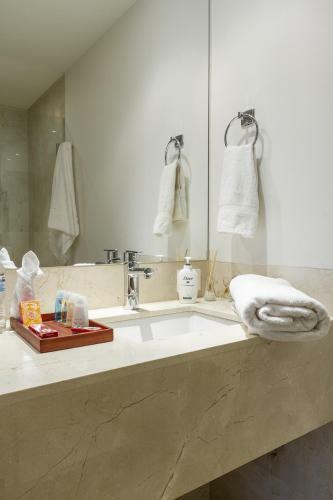 Apartamento Miyana Condos